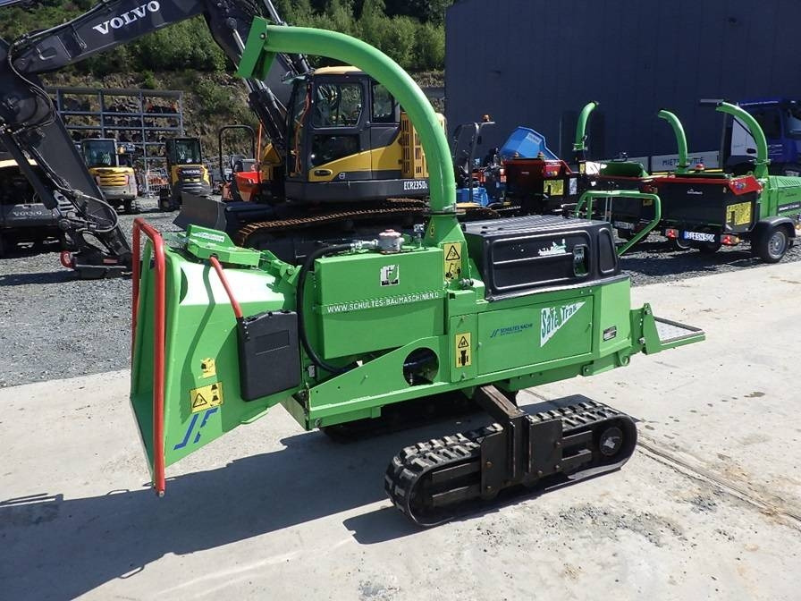 Greenmech SafeTrak STC 16-23 - Измельчитель древесины: фото 1 Greenmech SafeTrak STC 16-23 - Измельчитель древесины: фото 1