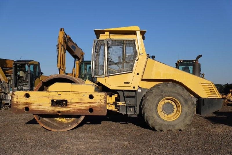 Bomag BW 225 D-3 - Дорожный каток: фото 3 Bomag BW 225 D-3 - Дорожный каток: фото 3