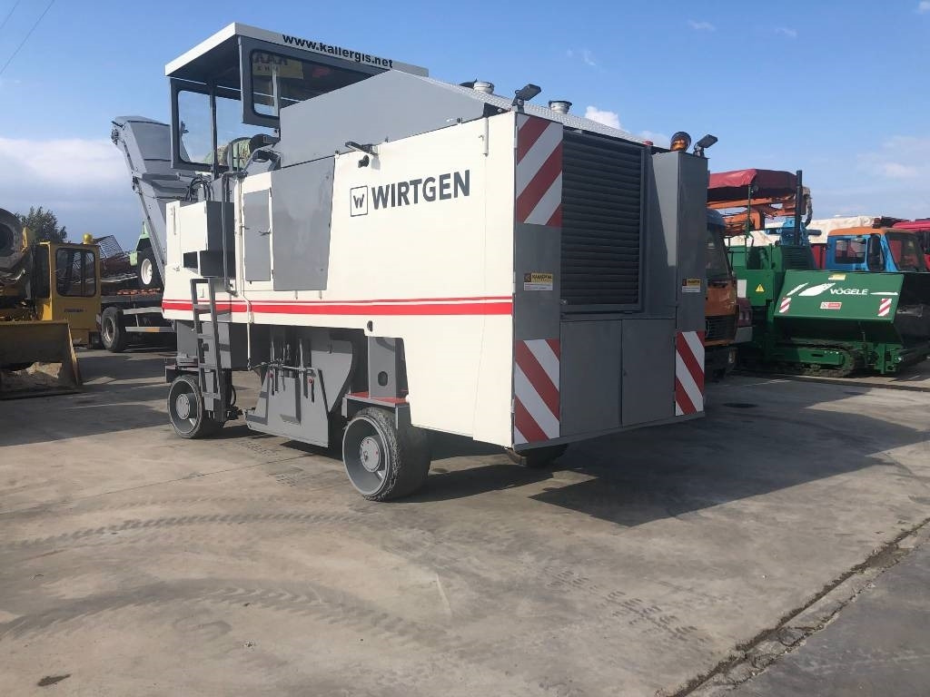 Wirtgen SF 1750 - Дорожная фреза: фото 3 Wirtgen SF 1750 - Дорожная фреза: фото 3