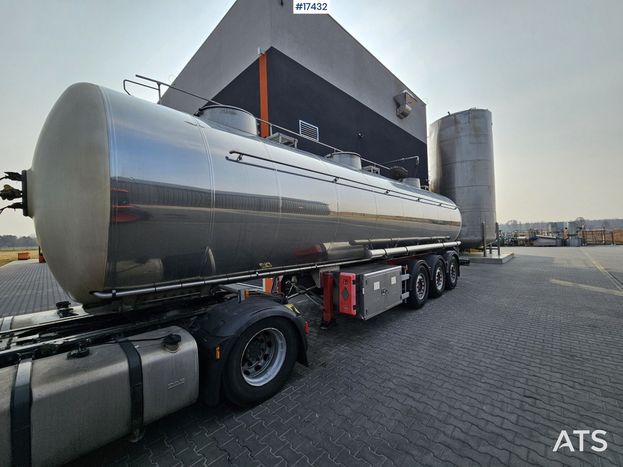 2006 Magyar SR34 food tanker - Полуприцеп-цистерна: фото 2 2006 Magyar SR34 food tanker - Полуприцеп-цистерна: фото 2