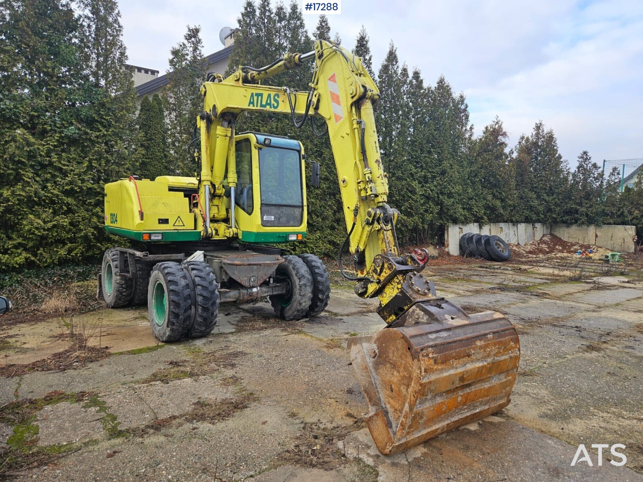 ATLAS 1304 wheeled excavator (2001) - Колёсный экскаватор: фото 2 ATLAS 1304 wheeled excavator (2001) - Колёсный экскаватор: фото 2