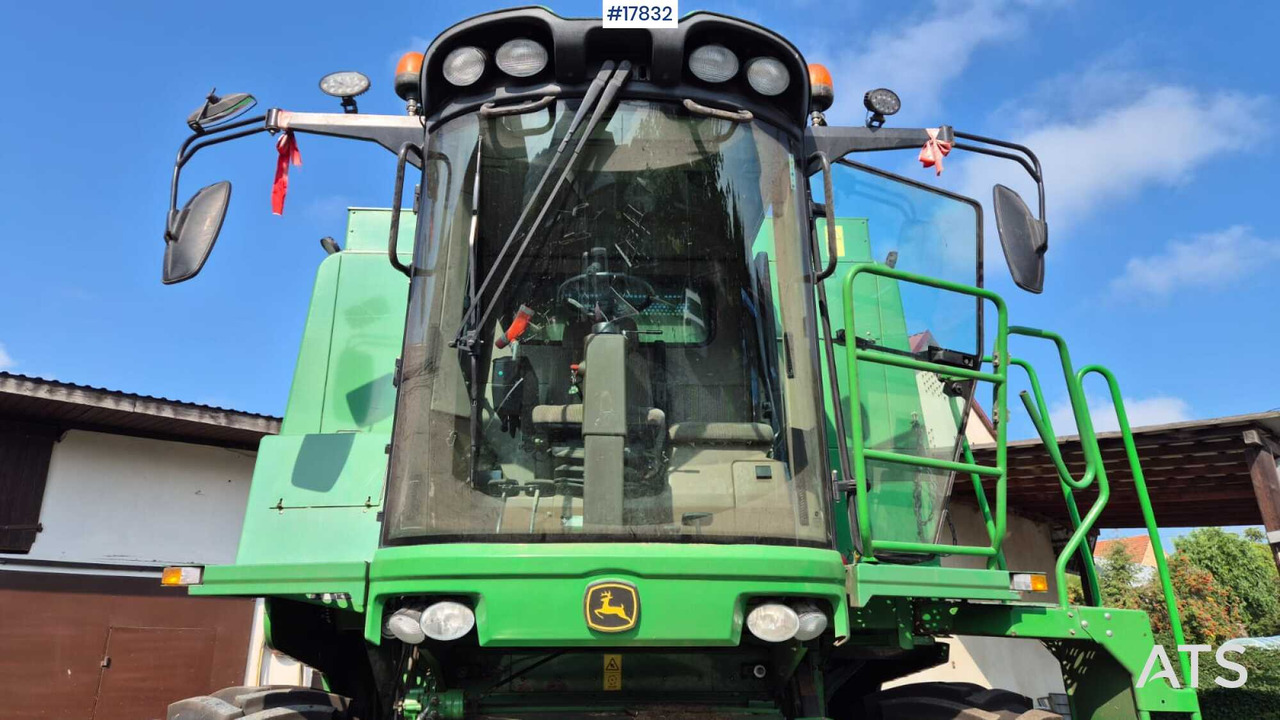 Combine harvester JOHN DEERE 1470 (2010) - Зерноуборочный комбайн: фото 4 Combine harvester JOHN DEERE 1470 (2010) - Зерноуборочный комбайн: фото 4