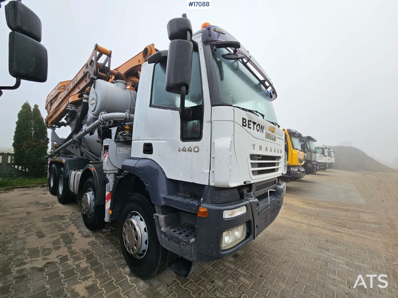 Concrete pump CIFA Magnum MK 28,4 IVECO 8x4 (2006) - Автобетононасос: фото 3 Concrete pump CIFA Magnum MK 28,4 IVECO 8x4 (2006) - Автобетононасос: фото 3