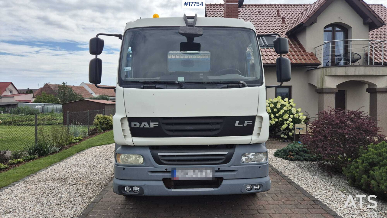 Two-axle tipper DAF LF 55.300 (2013) - Самосвал: фото 4 Two-axle tipper DAF LF 55.300 (2013) - Самосвал: фото 4
