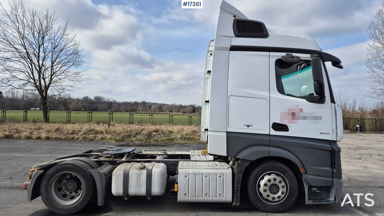 MERCEDES-BENZ ACTROS 1845 BLUETEC 6 (2016) truck tractor - Тягач: фото 3 MERCEDES-BENZ ACTROS 1845 BLUETEC 6 (2016) truck tractor - Тягач: фото 3