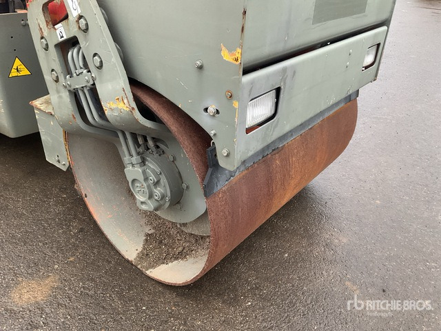 2014 Bomag BW100AD-4 (Inoperable) Double Drum Roller - Дорожный каток: фото 5 2014 Bomag BW100AD-4 (Inoperable) Double Drum Roller - Дорожный каток: фото 5