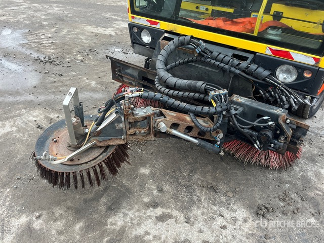 2014 Schmidt Cleango 500 (Inoperable) Sweeper Truck - Подметально-уборочная машина: фото 5 2014 Schmidt Cleango 500 (Inoperable) Sweeper Truck - Подметально-уборочная машина: фото 5