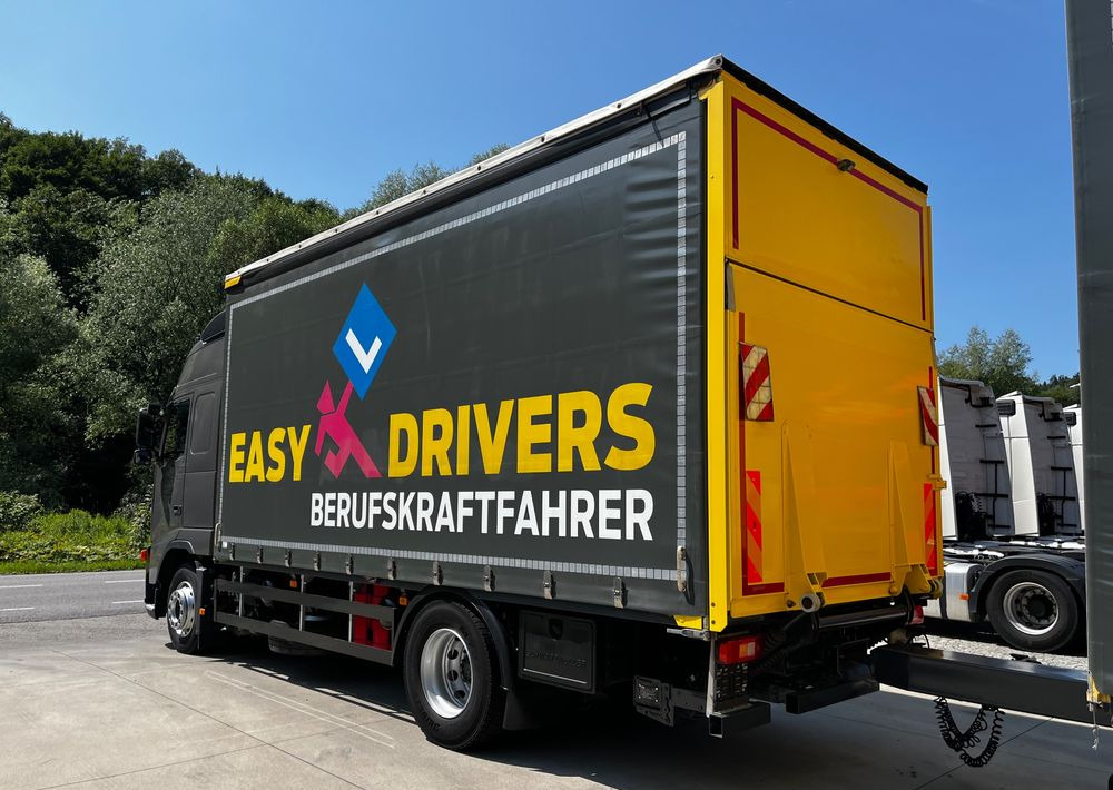 Volvo FH 420 4x2 // Zestaw + przyczepa Schwarzmuller // Jak Nowy // Niski przebieg // Automat // Idealny !!! - Тентованный грузовик: фото 4 Volvo FH 420 4x2 // Zestaw + przyczepa Schwarzmuller // Jak Nowy // Niski przebieg // Automat // Idealny !!! - Тентованный грузовик: фото 4