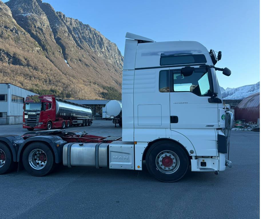 MAN TGX 26.640 6x4 - Тягач: фото 4 MAN TGX 26.640 6x4 - Тягач: фото 4