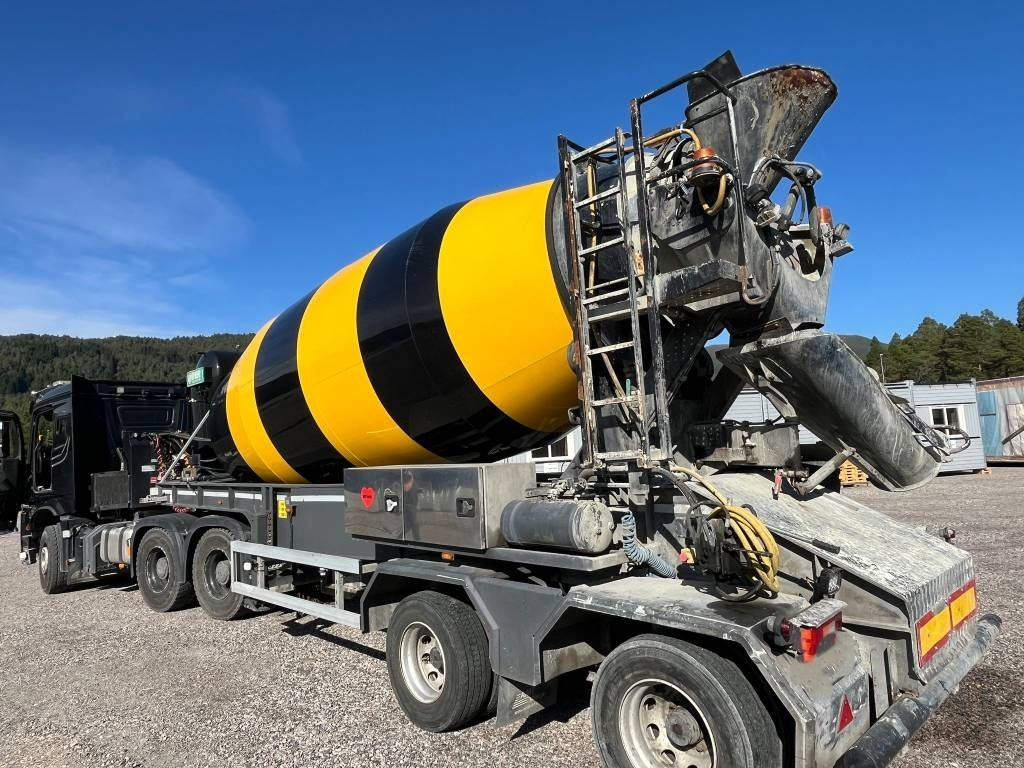 Mercedes-Benz Arocs 6X4 AMT BT 220 semi-trailer concrete mixer - Тягач, Полуприцеп бетоносмеситель: фото 5 Mercedes-Benz Arocs 6X4 AMT BT 220 semi-trailer concrete mixer - Тягач, Полуприцеп бетоносмеситель: фото 5