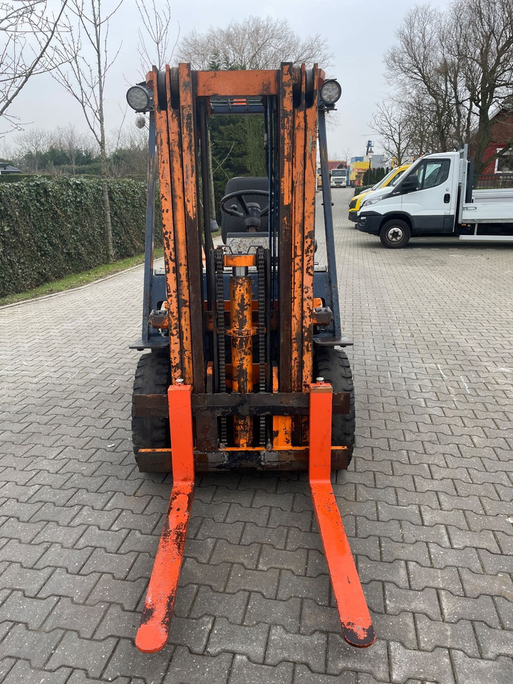 Toyota 2.5ton diesel triplo heftruck forklift - Вилочный погрузчик: фото 5 Toyota 2.5ton diesel triplo heftruck forklift - Вилочный погрузчик: фото 5