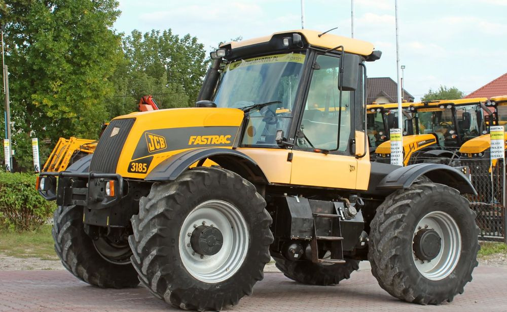 JCB Fastrac 3185 - Трактор: фото 2 JCB Fastrac 3185 - Трактор: фото 2