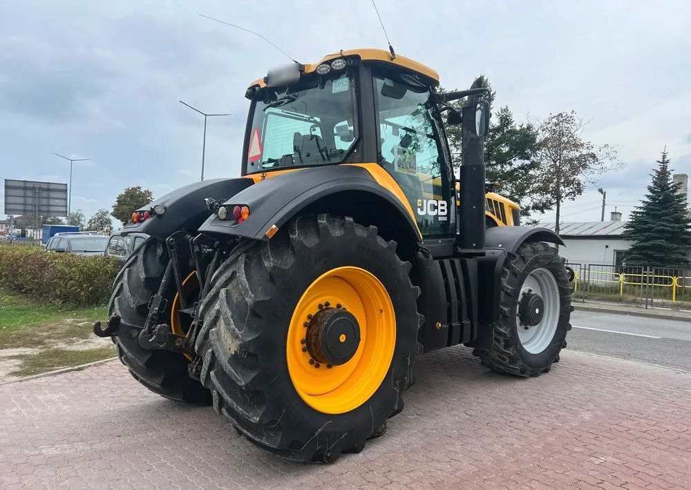 JCB Fastrac 8250 - Трактор: фото 5 JCB Fastrac 8250 - Трактор: фото 5