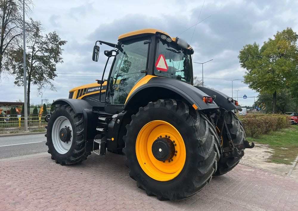 JCB Fastrac 8250 - Трактор: фото 3 JCB Fastrac 8250 - Трактор: фото 3