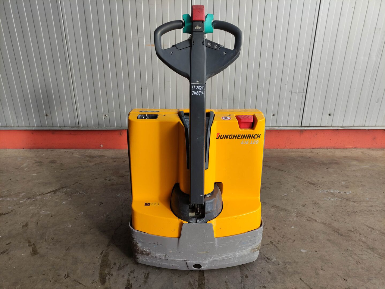 Jungheinrich EJE 120 - Тележка: фото 4 Jungheinrich EJE 120 - Тележка: фото 4