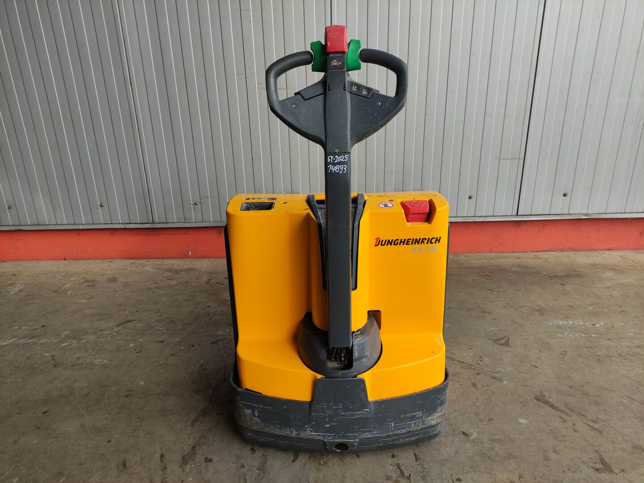 Jungheinrich EJE 120 - Тележка: фото 4 Jungheinrich EJE 120 - Тележка: фото 4