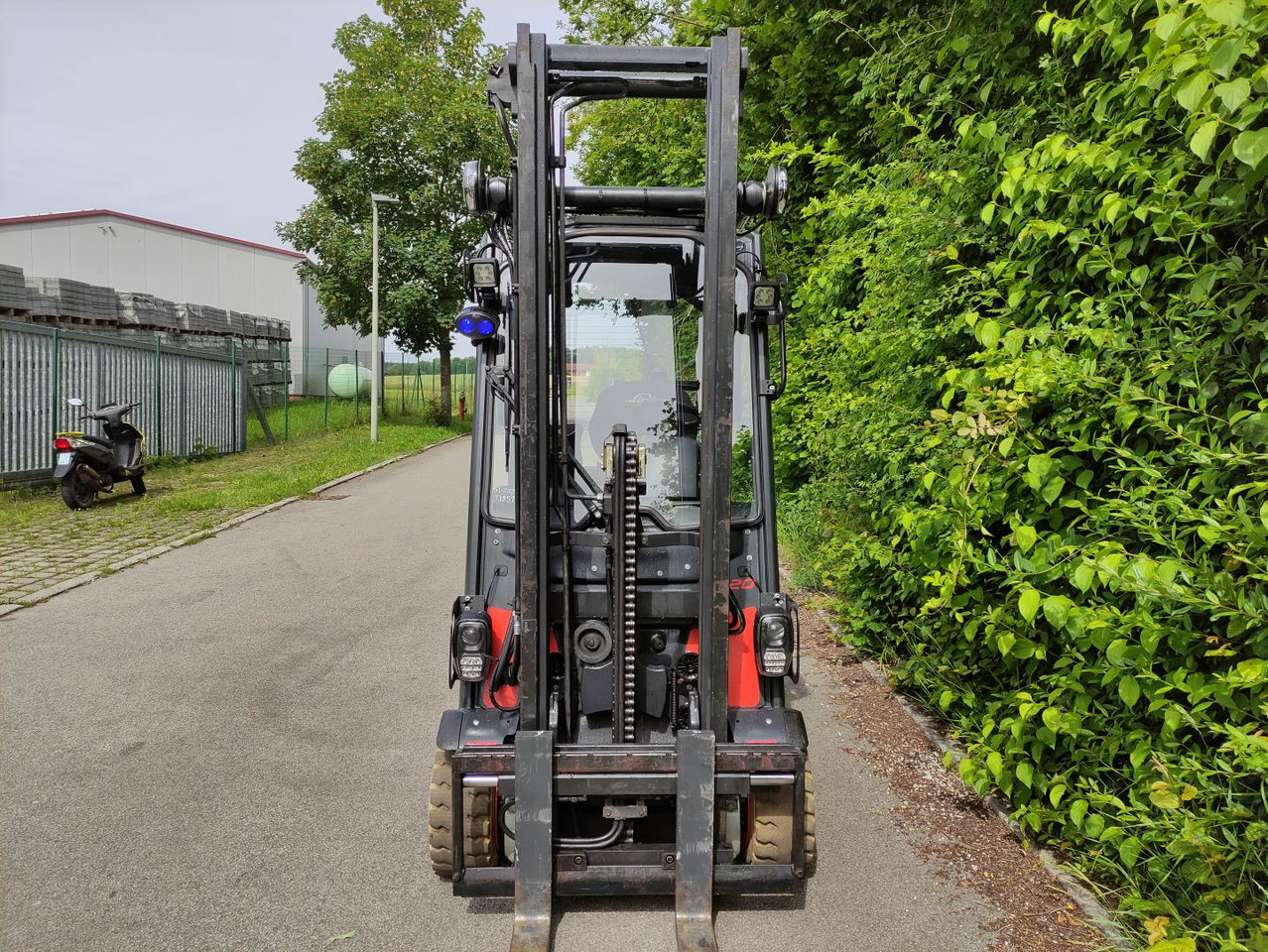 Linde E20PH-02-386-EVO - Электропогрузчик: фото 3 Linde E20PH-02-386-EVO - Электропогрузчик: фото 3