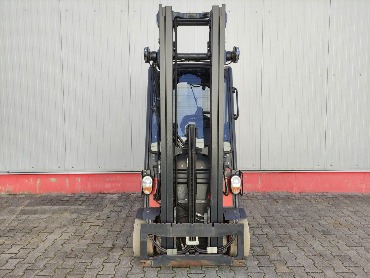 Linde E20PH-02-386-EVO - Электропогрузчик: фото 3 Linde E20PH-02-386-EVO - Электропогрузчик: фото 3