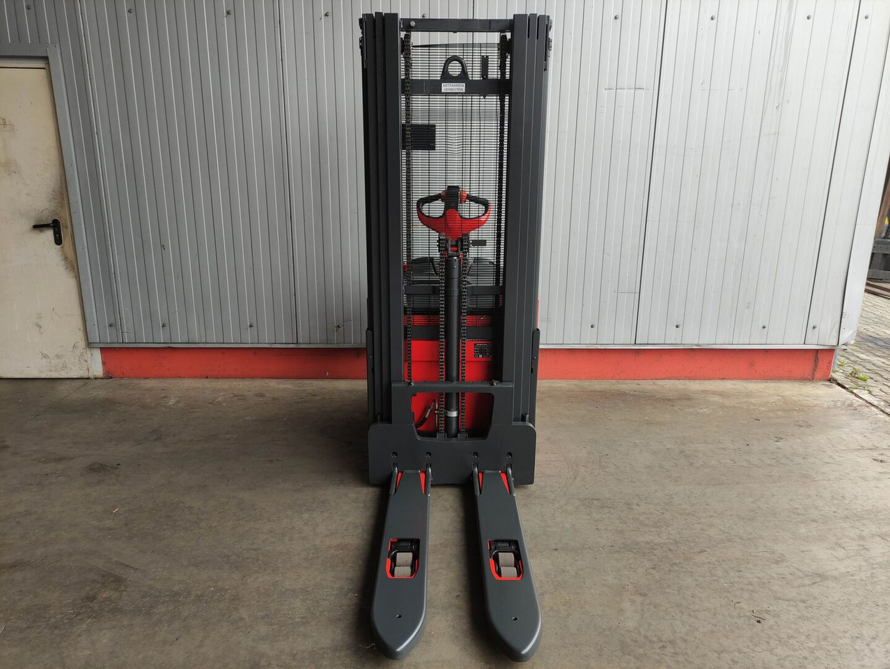 Linde L14 APi (LACK NEU) - Штабелер: фото 3 Linde L14 APi (LACK NEU) - Штабелер: фото 3