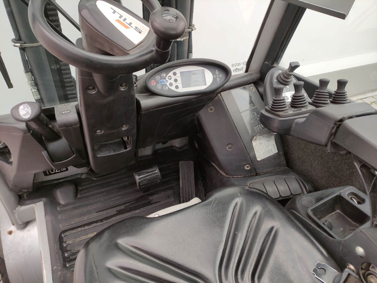 Still RX70-35 - Дизельный погрузчик: фото 5 Still RX70-35 - Дизельный погрузчик: фото 5