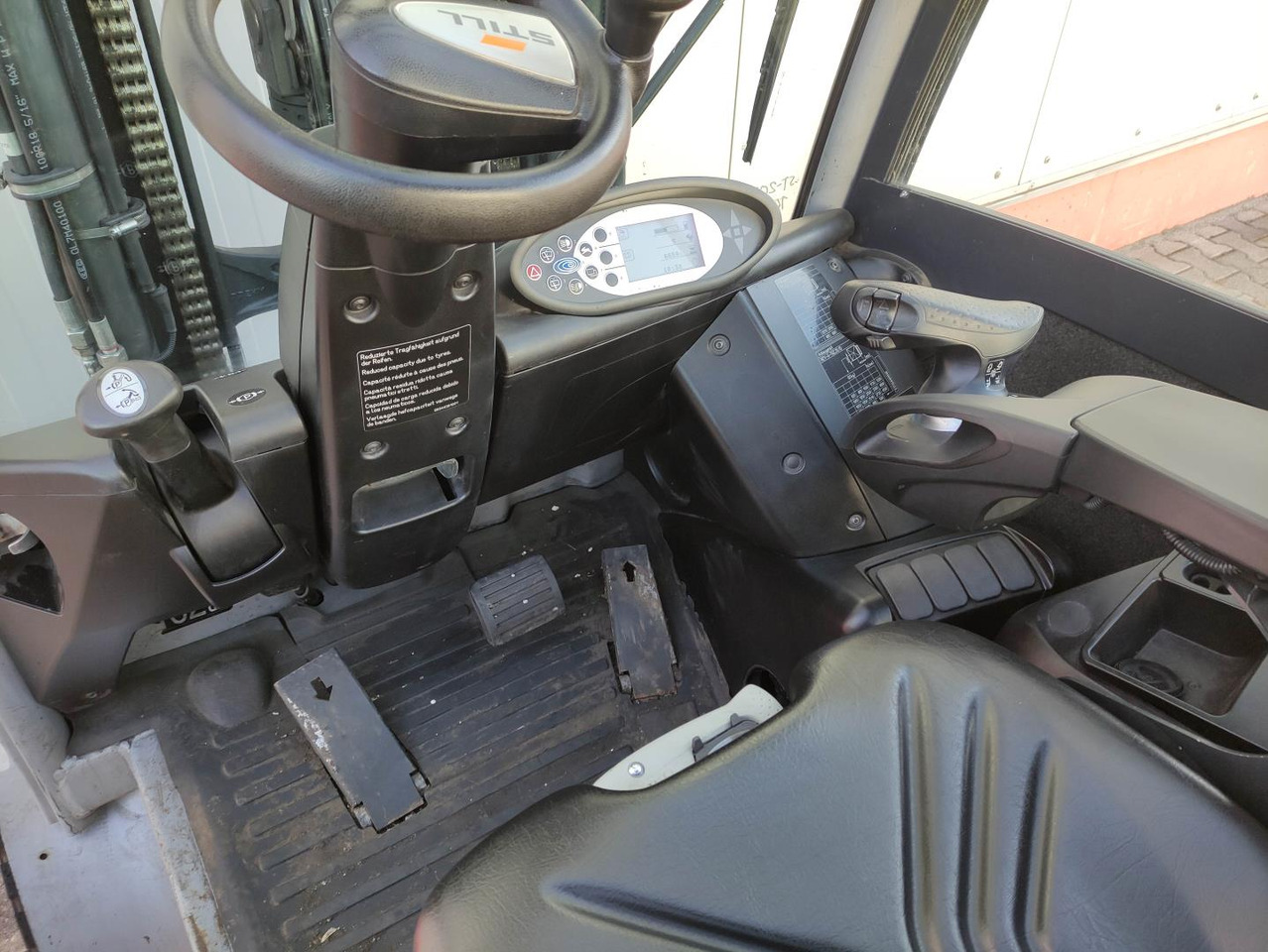 Still RX70-35 - Дизельный погрузчик: фото 5 Still RX70-35 - Дизельный погрузчик: фото 5