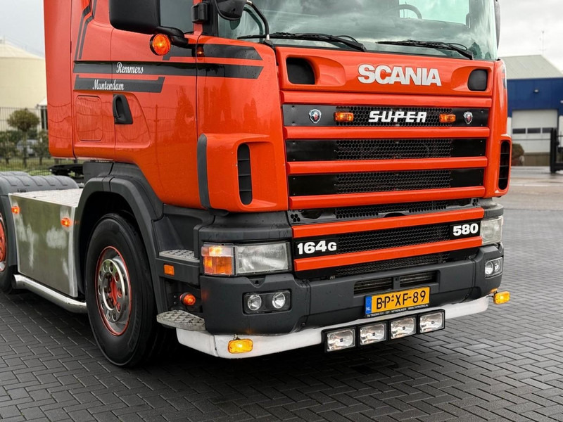 Scania R 164 GA 6X2/4 NA 580 SHOW TRUCK, GESTUURDE VOORLOPER, COMPLEET, TOP. - Тягач: фото 5 Scania R 164 GA 6X2/4 NA 580 SHOW TRUCK, GESTUURDE VOORLOPER, COMPLEET, TOP. - Тягач: фото 5