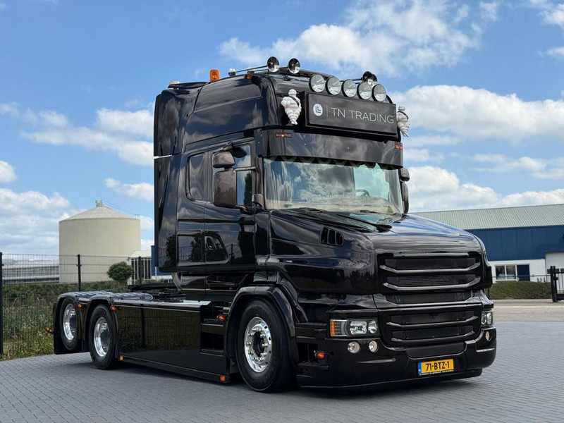 Scania R 580 LB 6X2 HNB TORPEDO, NIEUW STAAT, VOL OPTIES, SHOW TRUCK, VOL!! - Тягач: фото 1 Scania R 580 LB 6X2 HNB TORPEDO, NIEUW STAAT, VOL OPTIES, SHOW TRUCK, VOL!! - Тягач: фото 1