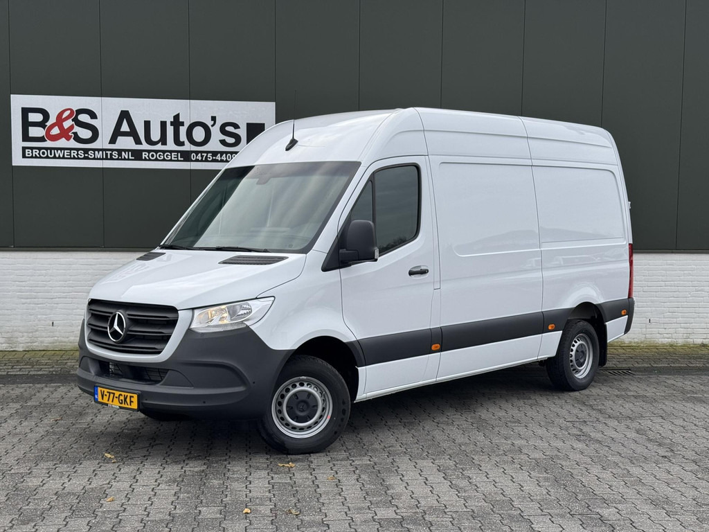 Mercedes-Benz Sprinter-317 1.9 CDI L2 9G laadruimte bekleed Leder Camera Clima M-bux media systeem DAB - Цельнометаллический фургон: фото 1 Mercedes-Benz Sprinter-317 1.9 CDI L2 9G laadruimte bekleed Leder Camera Clima M-bux media systeem DAB - Цельнометаллический фургон: фото 1