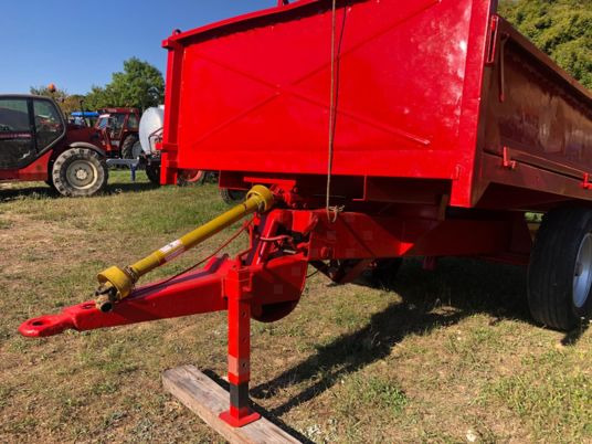 Brimont BIBA BENNE 4 200 € EXO DE TVA - Сельскохозяйственный прицеп-самосвал: фото 2 Brimont BIBA BENNE 4 200 € EXO DE TVA - Сельскохозяйственный прицеп-самосвал: фото 2