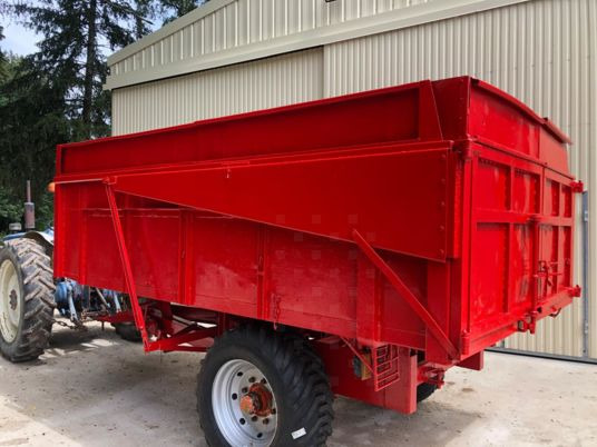 Corne 7 monocoque à 6 500 € exo de tva - Сельскохозяйственный прицеп-самосвал: фото 1 Corne 7 monocoque à 6 500 € exo de tva - Сельскохозяйственный прицеп-самосвал: фото 1