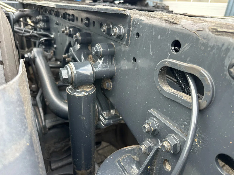 Тягач Iveco Stralis 460 LNG Euro 6 Retarder *NL-Truck*: фото 7 Тягач Iveco Stralis 460 LNG Euro 6 Retarder *NL-Truck*: фото 7