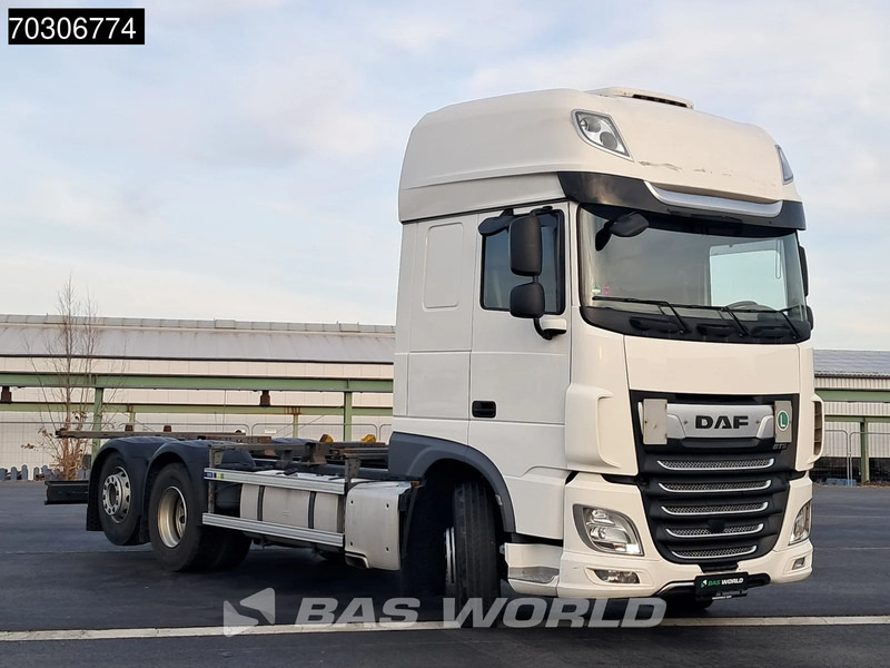 DAF XF 480 6X2 SSC Retarder 2xTanks Lift/Steering ACC Euro 6 - Грузовик-контейнеровоз/ Сменный кузов: фото 2 DAF XF 480 6X2 SSC Retarder 2xTanks Lift/Steering ACC Euro 6 - Грузовик-контейнеровоз/ Сменный кузов: фото 2