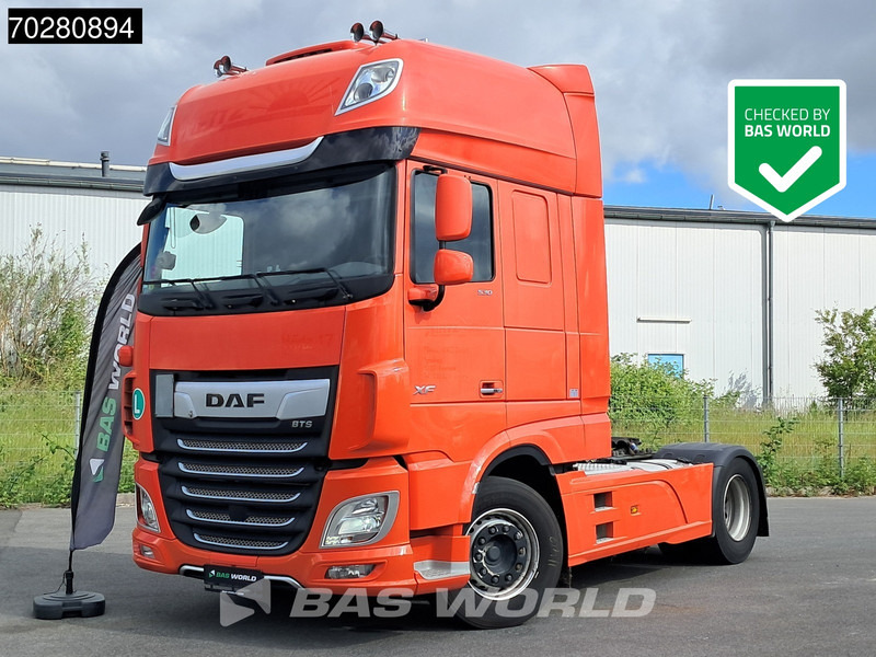 DAF XF 530 4X2 SSC Retarder 2x Tanks Standklima Navi ACC LED - Тягач: фото 1 DAF XF 530 4X2 SSC Retarder 2x Tanks Standklima Navi ACC LED - Тягач: фото 1