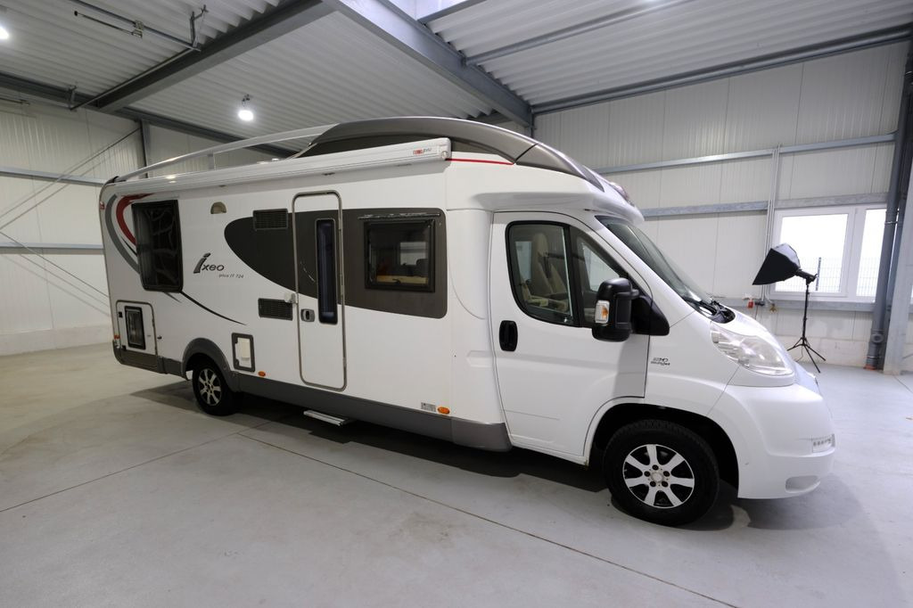 Полуинтегрированный автодом Bürstner Ixeo Plus IT 724/Queensbett+Hubbett/Klima/Solar: фото 1