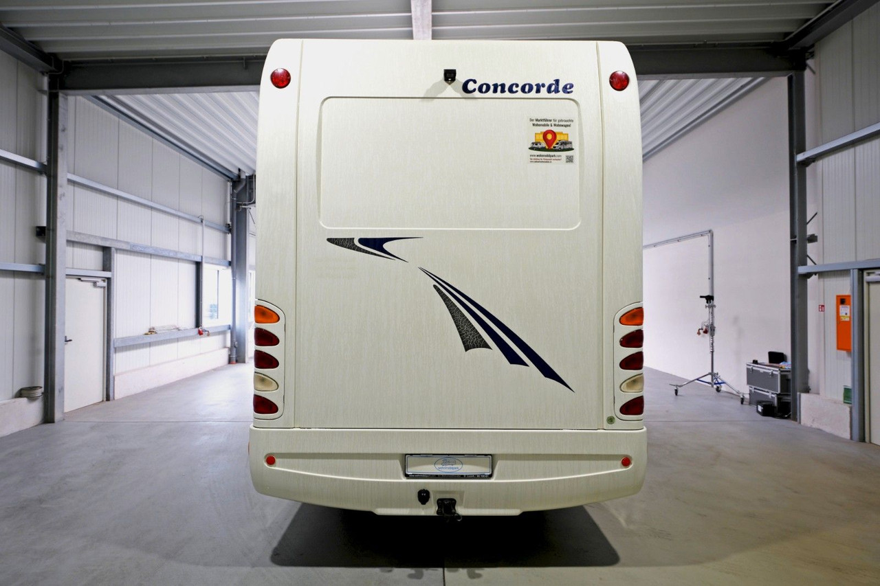 Concorde Liner 830 H/M.A.N/Festbett/Garage/PREISKNKALLER - Интегрированный автодом: фото 4 Concorde Liner 830 H/M.A.N/Festbett/Garage/PREISKNKALLER - Интегрированный автодом: фото 4