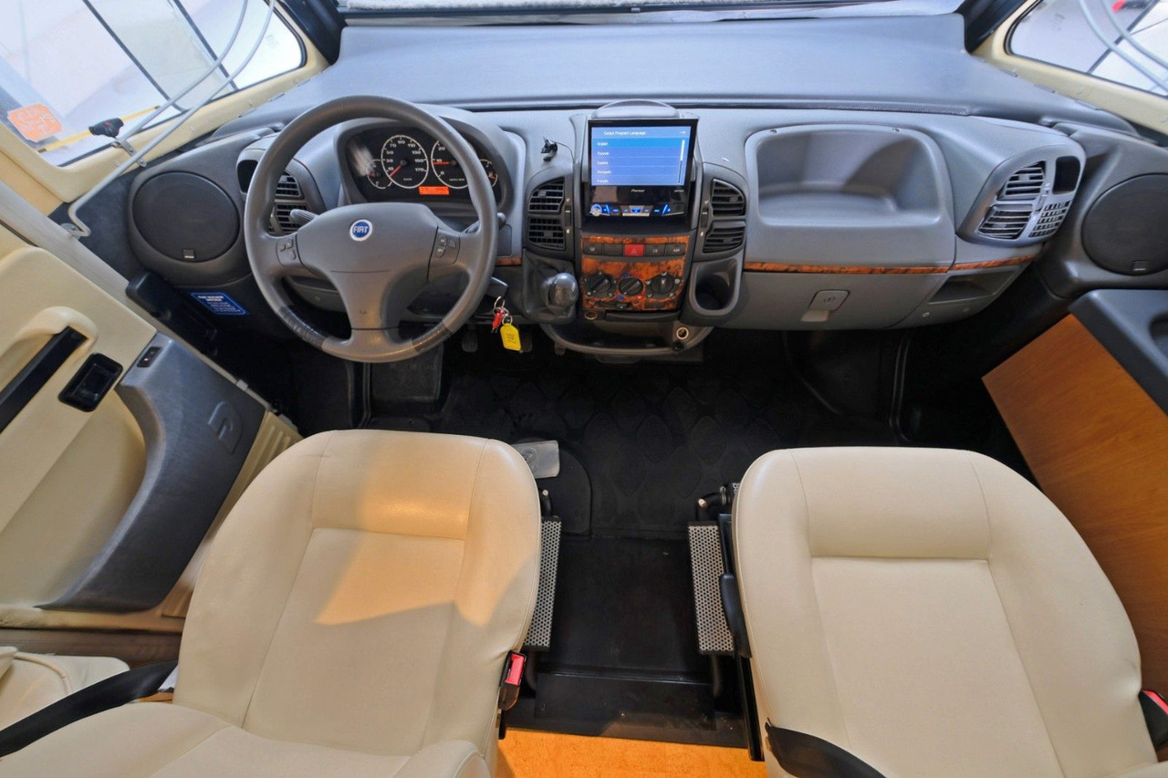Dethleffs Esprit I 7870/Festbett+Hubbett/2xKlima/Solar - Интегрированный автодом: фото 5 Dethleffs Esprit I 7870/Festbett+Hubbett/2xKlima/Solar - Интегрированный автодом: фото 5