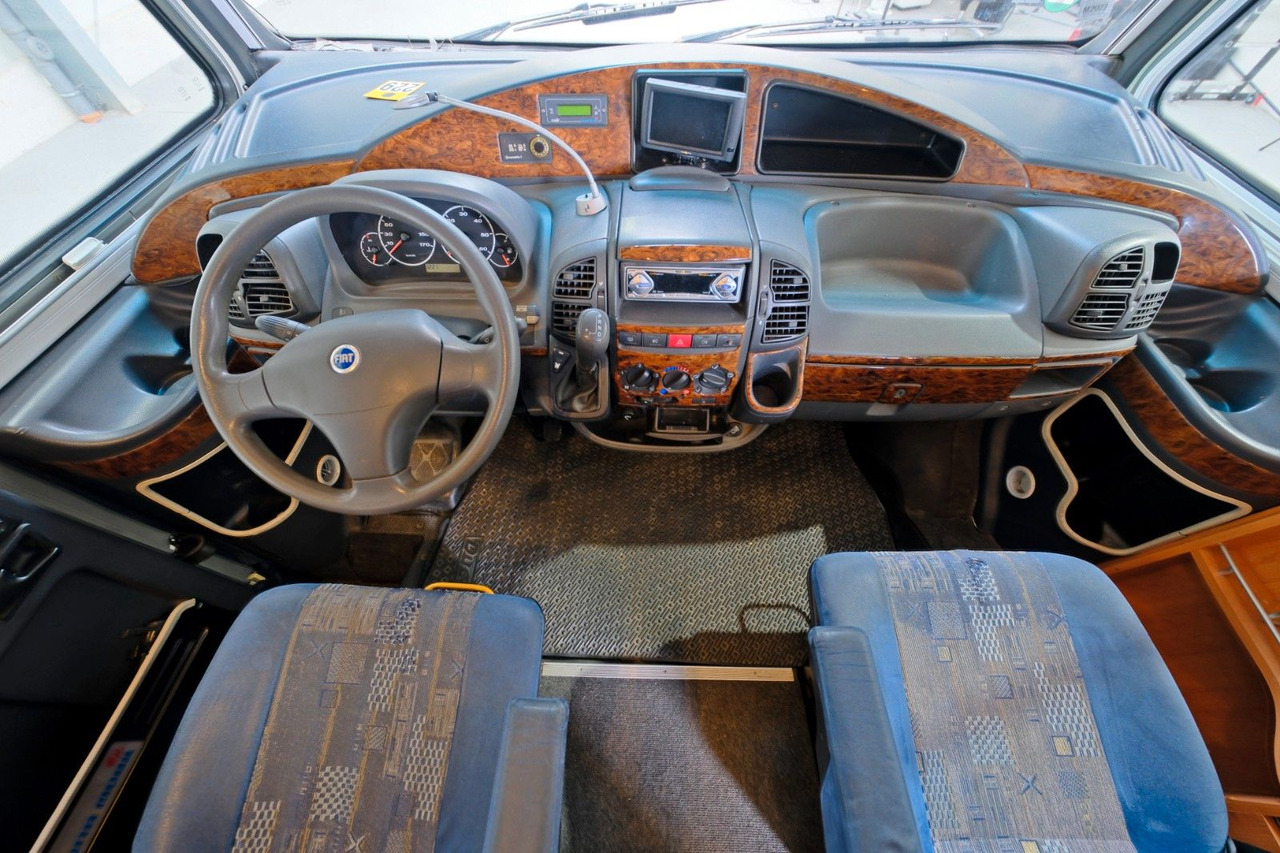 Eura Mobil I 625 VB / Automatik/ Festbett+Hubbett/Garage - Интегрированный автодом: фото 5 Eura Mobil I 625 VB / Automatik/ Festbett+Hubbett/Garage - Интегрированный автодом: фото 5