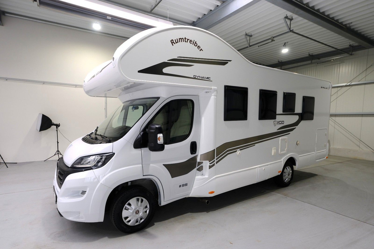XGO Dynamic 95/1.Hand/Einzelbetten/2xKlima/Garage - Альковный автодом: фото 3 XGO Dynamic 95/1.Hand/Einzelbetten/2xKlima/Garage - Альковный автодом: фото 3