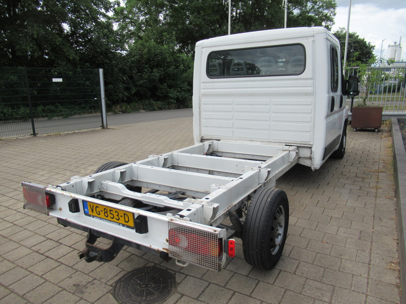 Citroën Jumper 35 2.2HDi 96KW L3 DOKA Dubbelcabine Chassis - Грузовик-шасси, Грузопассажирский фургон: фото 4 Citroën Jumper 35 2.2HDi 96KW L3 DOKA Dubbelcabine Chassis - Грузовик-шасси, Грузопассажирский фургон: фото 4