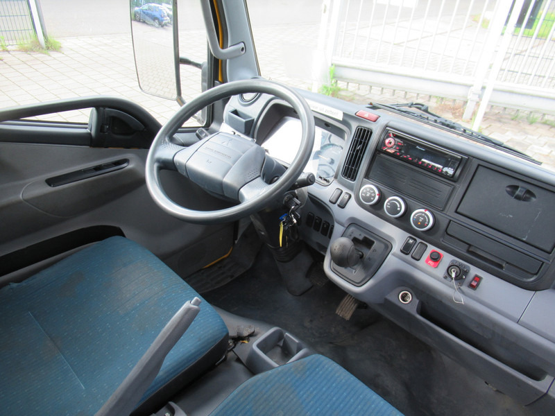 Малотоннажный бортовой грузовик FUSO Canter 3S13 AIRCO - KLIMA PickUp: фото 9