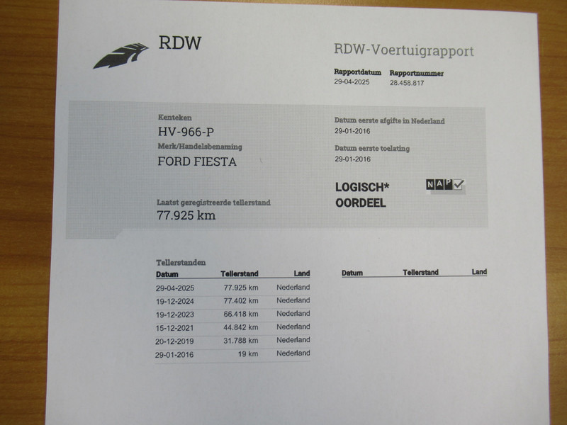 Хэтчбек Ford Fiesta 1.0 EcoBoost 74KW Titanium 5-deurs: фото 16