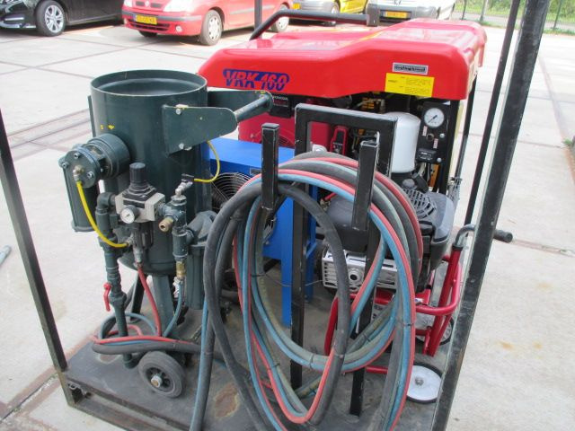 Rotair / Flirok MOBIELE ZAND Straal unit Graffiti Cleaner - Оборудование для клининга: фото 2 Rotair / Flirok MOBIELE ZAND Straal unit Graffiti Cleaner - Оборудование для клининга: фото 2