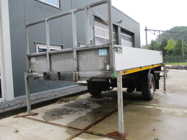 VELDHUIZEN Barents 5500-F Flexliner / Clixtar BE Oplegger - Полуприцеп бортовой/ Платформа: фото 4 VELDHUIZEN Barents 5500-F Flexliner / Clixtar BE Oplegger - Полуприцеп бортовой/ Платформа: фото 4