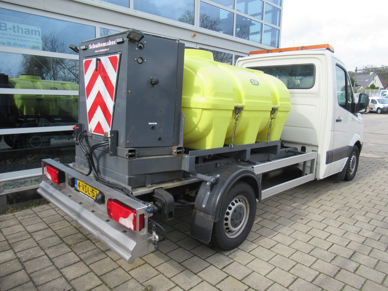 Volkswagen Crafter 35 2.5TDI 100KW EPOKE VIRTUS Natzout Strooier - Малотоннажный бортовой грузовик: фото 2 Volkswagen Crafter 35 2.5TDI 100KW EPOKE VIRTUS Natzout Strooier - Малотоннажный бортовой грузовик: фото 2