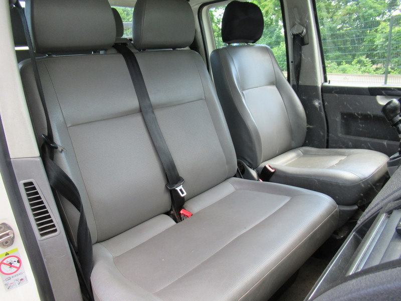 Малотоннажный бортовой грузовик, Грузопассажирский фургон Volkswagen Transporter T5 2.5 TDI 96KW 340 DOKA Dubbelcabine: фото 7