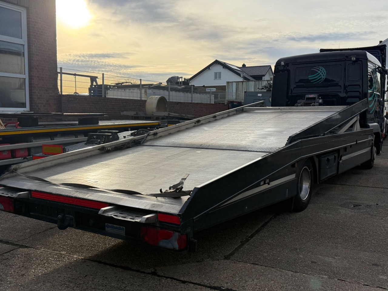 MAN TGL 8.210BL Moetefindt Doppelstock, Klima, Winde - Автовоз: фото 2 MAN TGL 8.210BL Moetefindt Doppelstock, Klima, Winde - Автовоз: фото 2