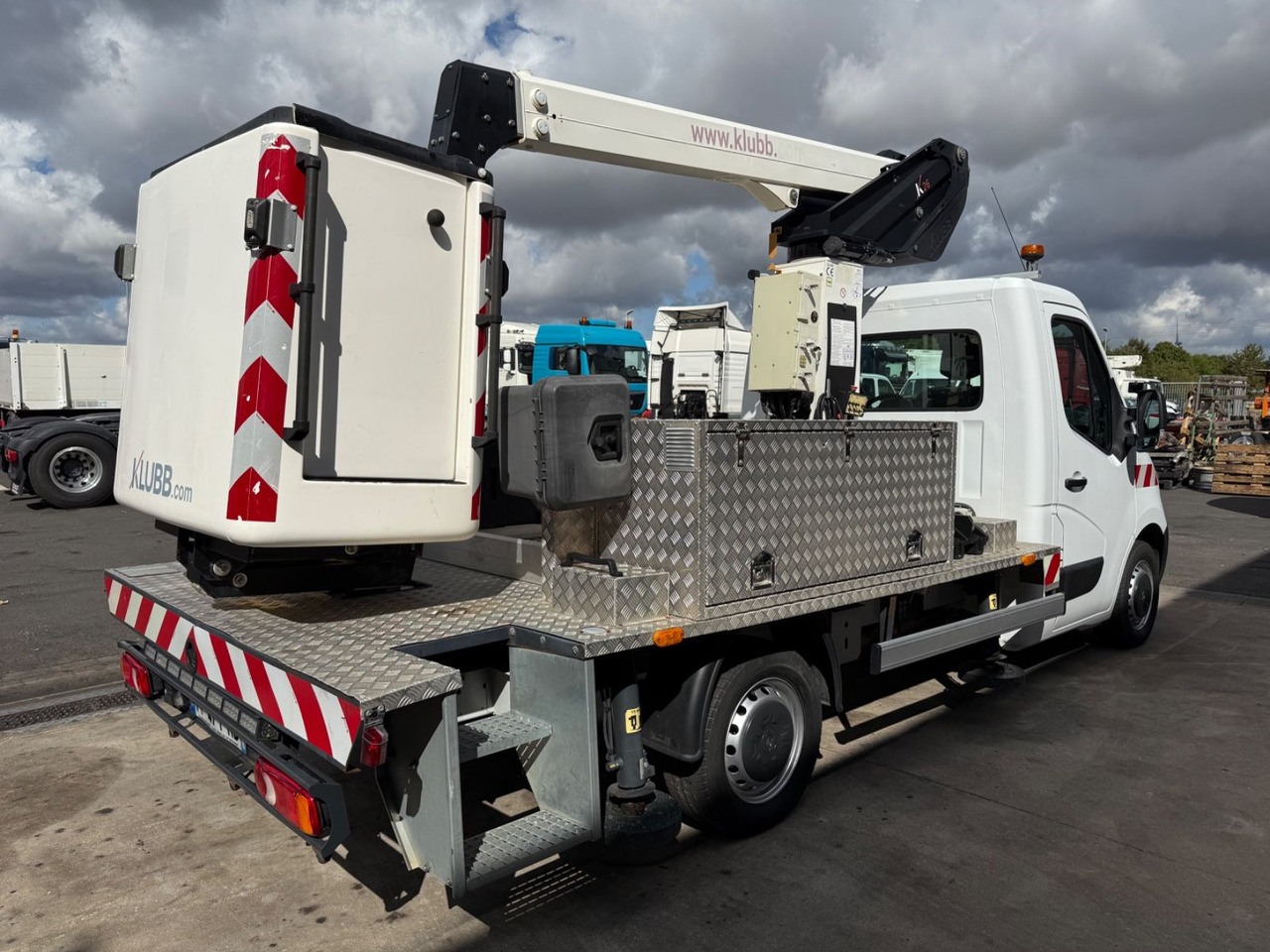 Renault Master III Steiger Klubb K26 / 11,2m / 200Kg - Грузовик с подъемником: фото 5 Renault Master III Steiger Klubb K26 / 11,2m / 200Kg - Грузовик с подъемником: фото 5