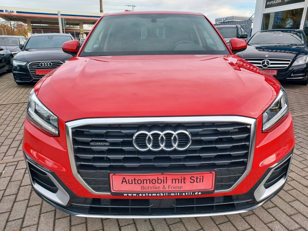 Audi Q2 40 TFSI quattro sport LED Leder Kamera AHK - Внедорожник: фото 4 Audi Q2 40 TFSI quattro sport LED Leder Kamera AHK - Внедорожник: фото 4