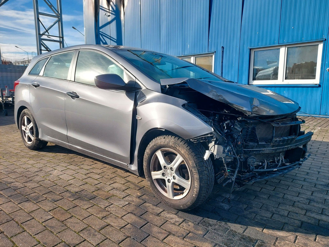 Hyundai i30 cw Classic Klima - Универсал: фото 2 Hyundai i30 cw Classic Klima - Универсал: фото 2