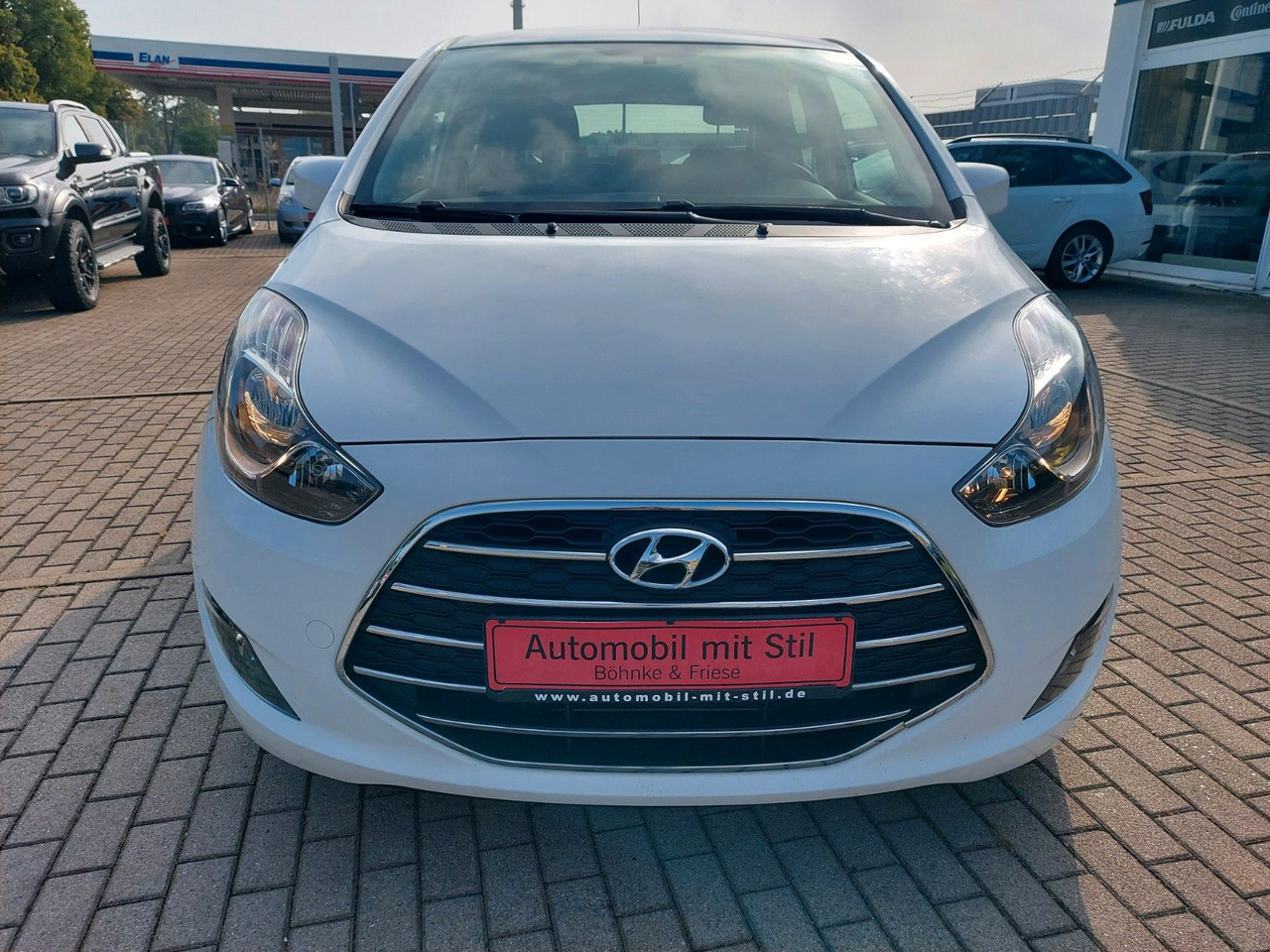 Hyundai ix20 Passion Automatik Klima PDC AHK - Легковой автомобиль: фото 3 Hyundai ix20 Passion Automatik Klima PDC AHK - Легковой автомобиль: фото 3